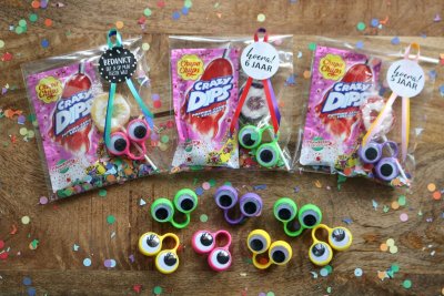 Crazy dips (roze) vingeroogjes traktatie