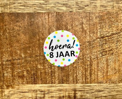 Sticker hoera 8 jaar (2)