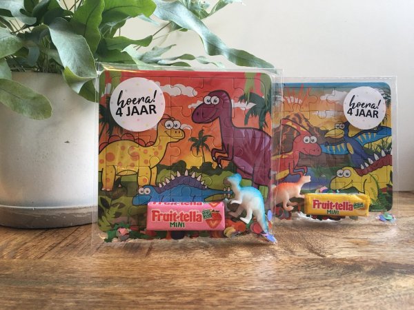 Traktatie Dinosaurus puzzel (2)