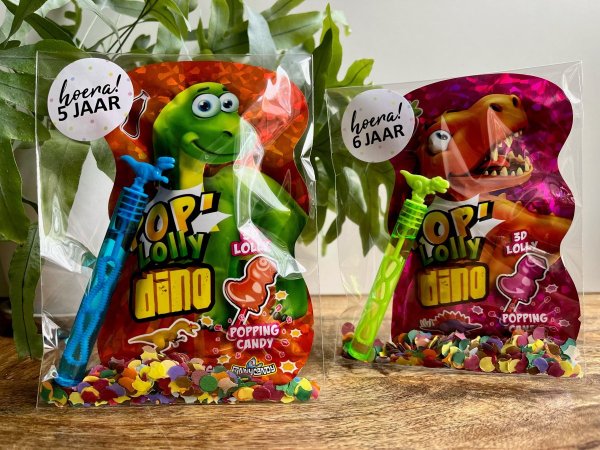 Traktatie dinosaurus lolly